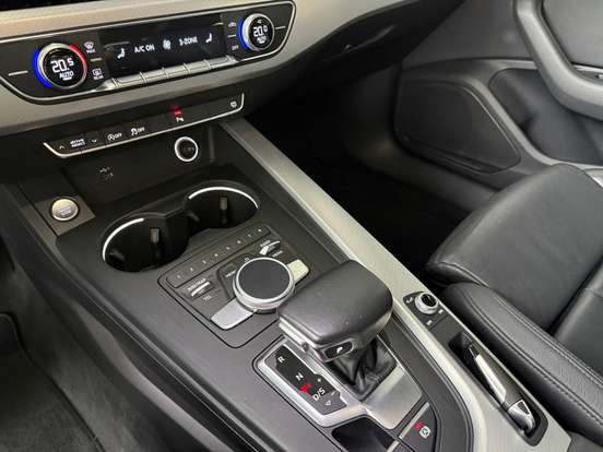 AUDI-A4-2019