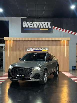 AUDI-Q3-2023