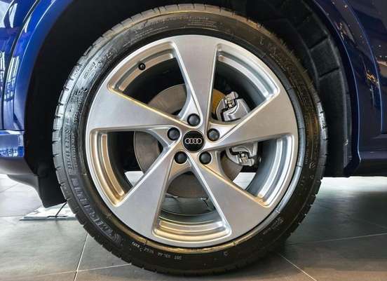 AUDI-Q5-2025