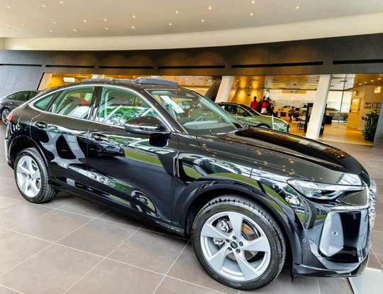 AUDI-Q5-2025