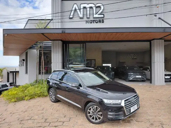 AUDI-Q7-2015