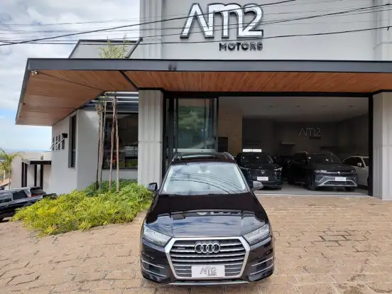 AUDI-Q7-2015