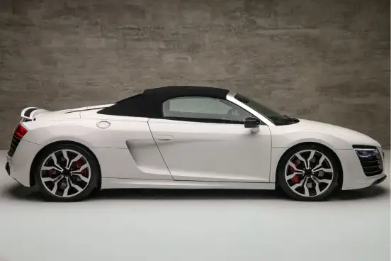 AUDI-R8-2013