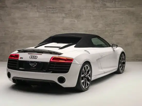 AUDI-R8-5.2 FSI QUATTRO SPYDER V10 40V GASOLINA 2P S TRONIC AUDI-R8-2013