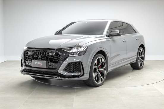 AUDI-RS Q8-2022