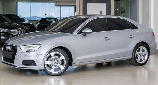 AUDI-A3-2020