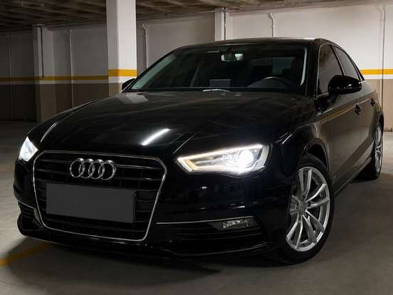 AUDI-A3-1.8 TFSI SEDAN AMBITION 16V 180CV GASOLINA 4P AUTOMÁTICO AUDI-A3-2015