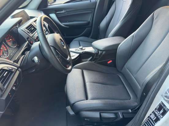 BMW-120i-2015