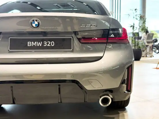 BMW-320i-2026