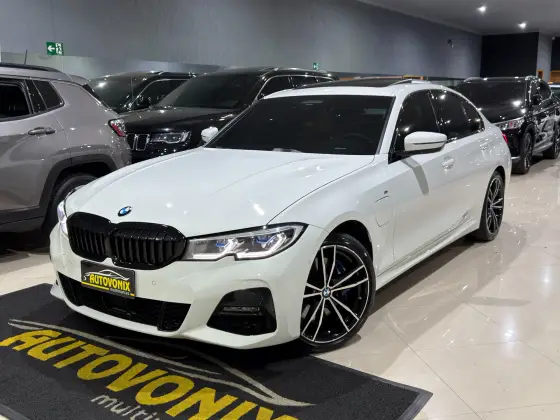 BMW 330e 2.0 16V TURBO HÍBRIDO M SPORT AUTOMÁTICO BMW 330e 2.0 16V TURBO HÍBRIDO M SPORT AUTOMÁTICO