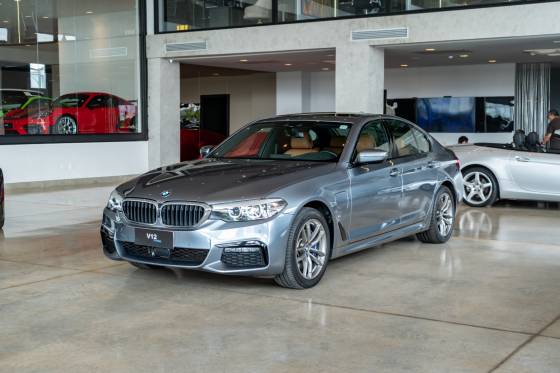 BMW 530e 2.0 16V TWINPOWER HÍBRIDO M SPORT AUTOMÁTICO