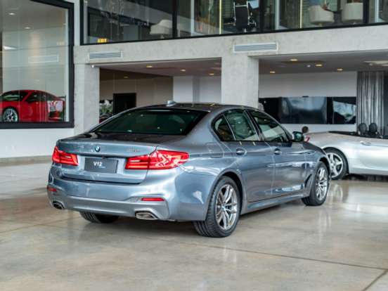 BMW-530e-2.0 16V TWINPOWER HÍBRIDO M SPORT AUTOMÁTICO BMW-530e-2019