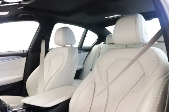 BMW-530i-2017