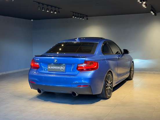 BMW-M 235i-3.0 I6 TURBO GASOLINA 2P AUTOMÁTICO BMW-M 235i-2015
