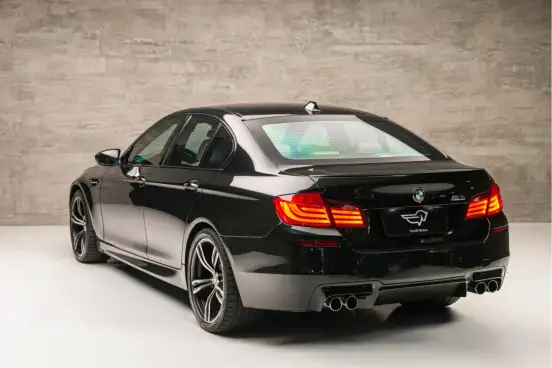 BMW-M5-4.4 V8 32V GASOLINA 4P AUTOMÁTICO BMW-M5-2012