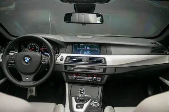 BMW-M5-4.4 V8 32V GASOLINA 4P AUTOMÁTICO BMW-M5-2012