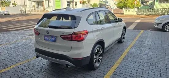 BMW-X1-2.0 16V TURBO ACTIVEFLEX SDRIVE20I 4P AUTOMÁTICO BMW-X1-2017