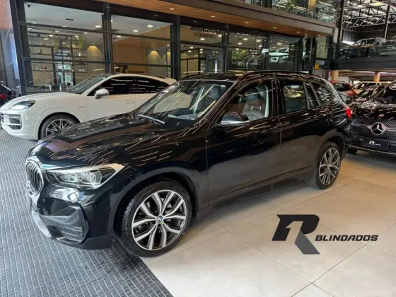 BMW X1 2.0 16V TURBO ACTIVEFLEX SDRIVE20I X-LINE 4P AUTOMÁTICO BMW X1 2.0 16V TURBO ACTIVEFLEX SDRIVE20I X-LINE 4P AUTOMÁTICO