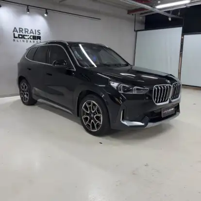 BMW-X1-2025