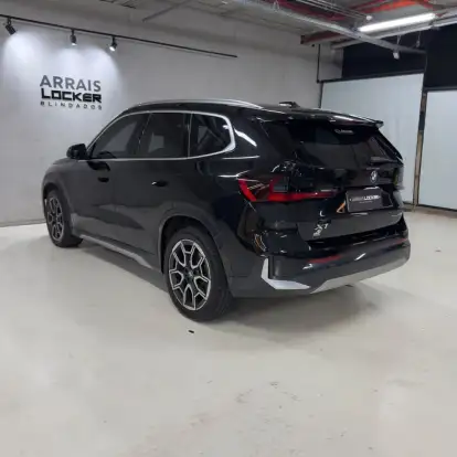 BMW-X1-2025