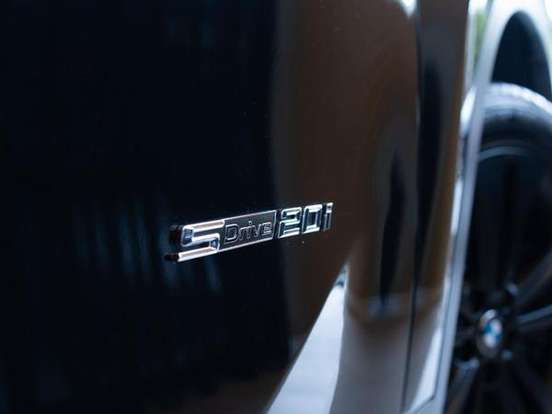 BMW-X1-2.0 16V TURBO GASOLINA SDRIVE20I GP 4P AUTOMÁTICO BMW-X1-2016