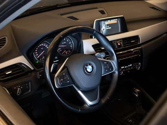 BMW-X1-2.0 16V TURBO GASOLINA SDRIVE20I GP 4P AUTOMÁTICO BMW-X1-2016