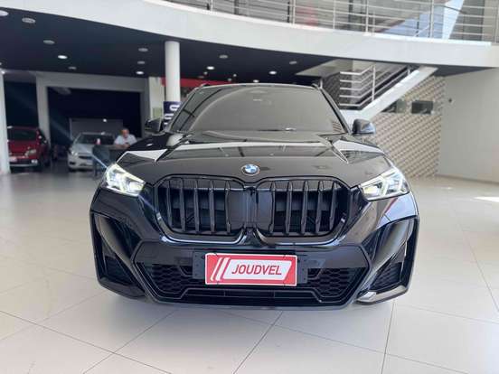 BMW-X1-2023