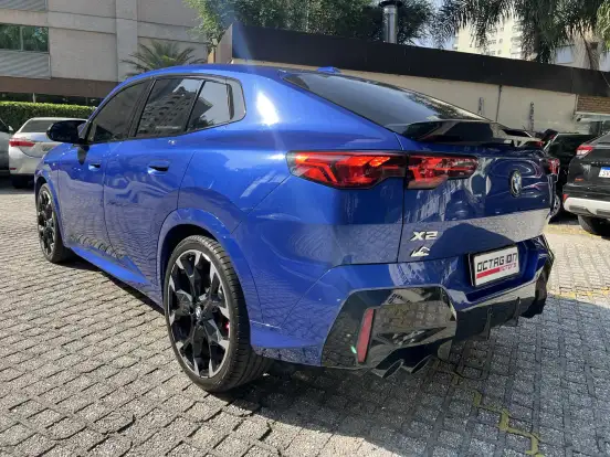 BMW-X2-2.0 TURBO GASOLINA XDRIVE M35i STEPTRONIC BMW-X2-2024