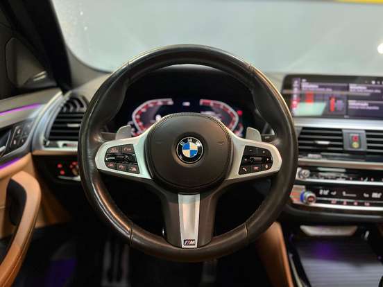 BMW-X4-2020