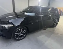 BMW 120i 2.0 16V GASOLINA SPORT 4P AUTOMÁTICO BMW 120i 2.0 16V GASOLINA SPORT 4P AUTOMÁTICO