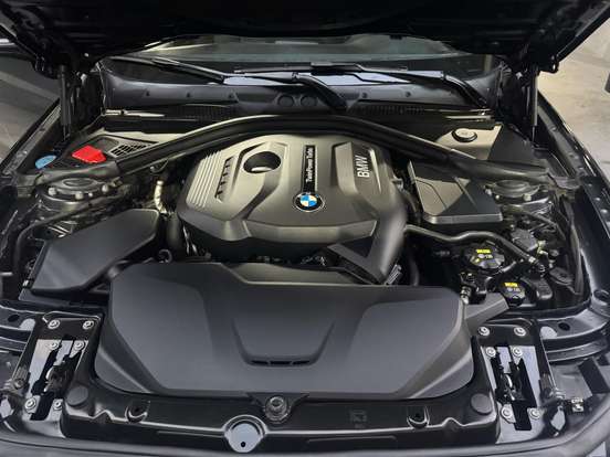 BMW-120i-2.0 16V GASOLINA SPORT 4P AUTOMÁTICO BMW-120i-2018