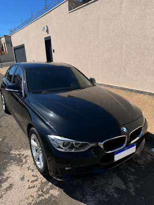 BMW-320i-2014