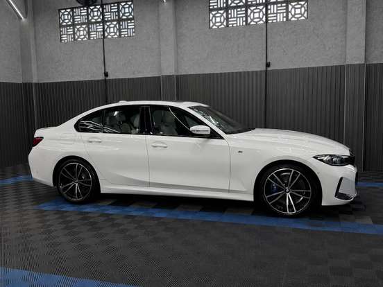 BMW-320i-2.0 16V TURBO FLEX M SPORT AUTOMÁTICO BMW-320i-2023