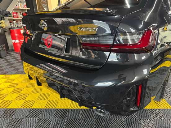 BMW-320i-2025