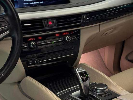 BMW-X6-3.0 35I 4X4 COUPÉ 6 CILINDROS 24V GASOLINA 4P AUTOMÁTICO BMW-X6-2017