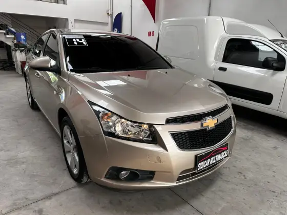 CHEVROLET CRUZE 1.8 LT 16V FLEX 4P AUTOMÁTICO CHEVROLET CRUZE 1.8 LT 16V FLEX 4P AUTOMÁTICO