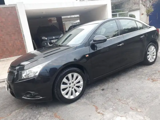 CHEVROLET CRUZE 1.8 LTZ 16V FLEX 4P AUTOMÁTICO CHEVROLET CRUZE 1.8 LTZ 16V FLEX 4P AUTOMÁTICO