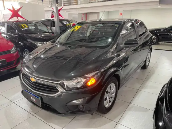 CHEVROLET ONIX 1.0 MPFI LT 8V FLEX 4P MANUAL CHEVROLET ONIX 1.0 MPFI LT 8V FLEX 4P MANUAL