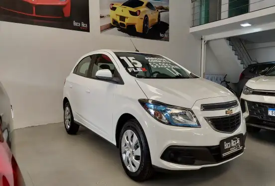 CHEVROLET-ONIX-2015
