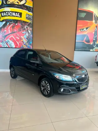 CHEVROLET ONIX 1.4 MPFI LTZ 8V FLEX 4P AUTOMÁTICO CHEVROLET ONIX 1.4 MPFI LTZ 8V FLEX 4P AUTOMÁTICO