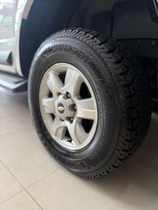 CHEVROLET-S10-2.4 LT 4X2 CD 8V FLEX 4P MANUAL CHEVROLET-S10-2013