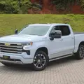 CHEVROLET SILVERADO 5.3 V8 GASOLINA 1500 HIGH COUNTRY 4X4 AUTOMÁTICO CHEVROLET SILVERADO 5.3 V8 GASOLINA 1500 HIGH COUNTRY 4X4 AUTOMÁTICO