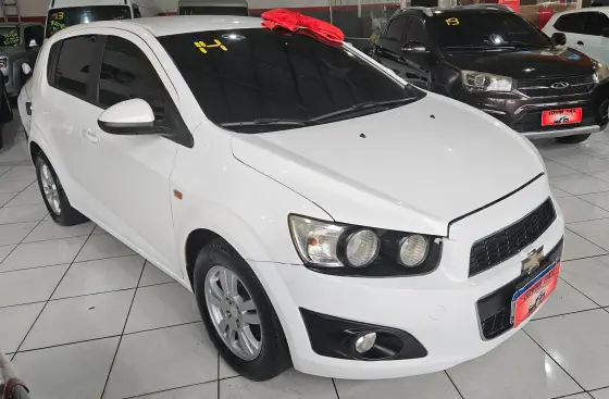 CHEVROLET SONIC 1.6 LT 16V FLEX 4P AUTOMÁTICO CHEVROLET SONIC 1.6 LT 16V FLEX 4P AUTOMÁTICO