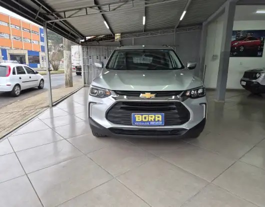 CHEVROLET-TRACKER-2022