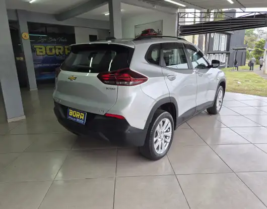 CHEVROLET-TRACKER-2022
