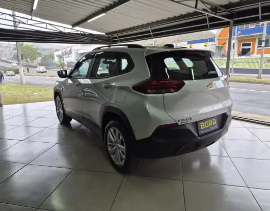 CHEVROLET-TRACKER-2022