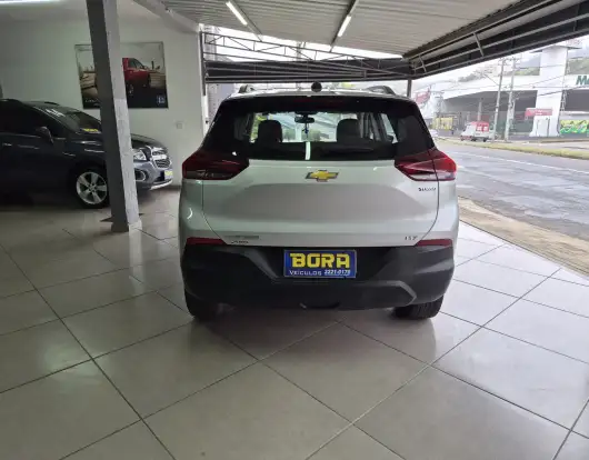 CHEVROLET-TRACKER-2022
