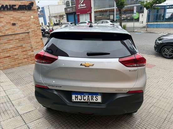 CHEVROLET-TRACKER-2020