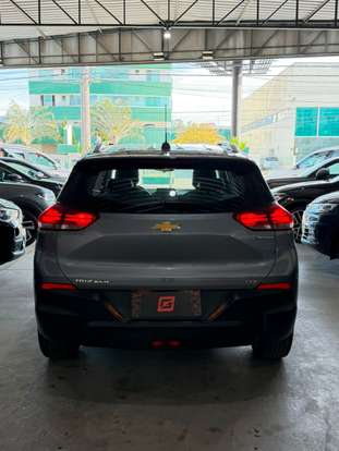 CHEVROLET-TRACKER-2020