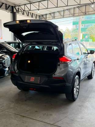 CHEVROLET-TRACKER-2020